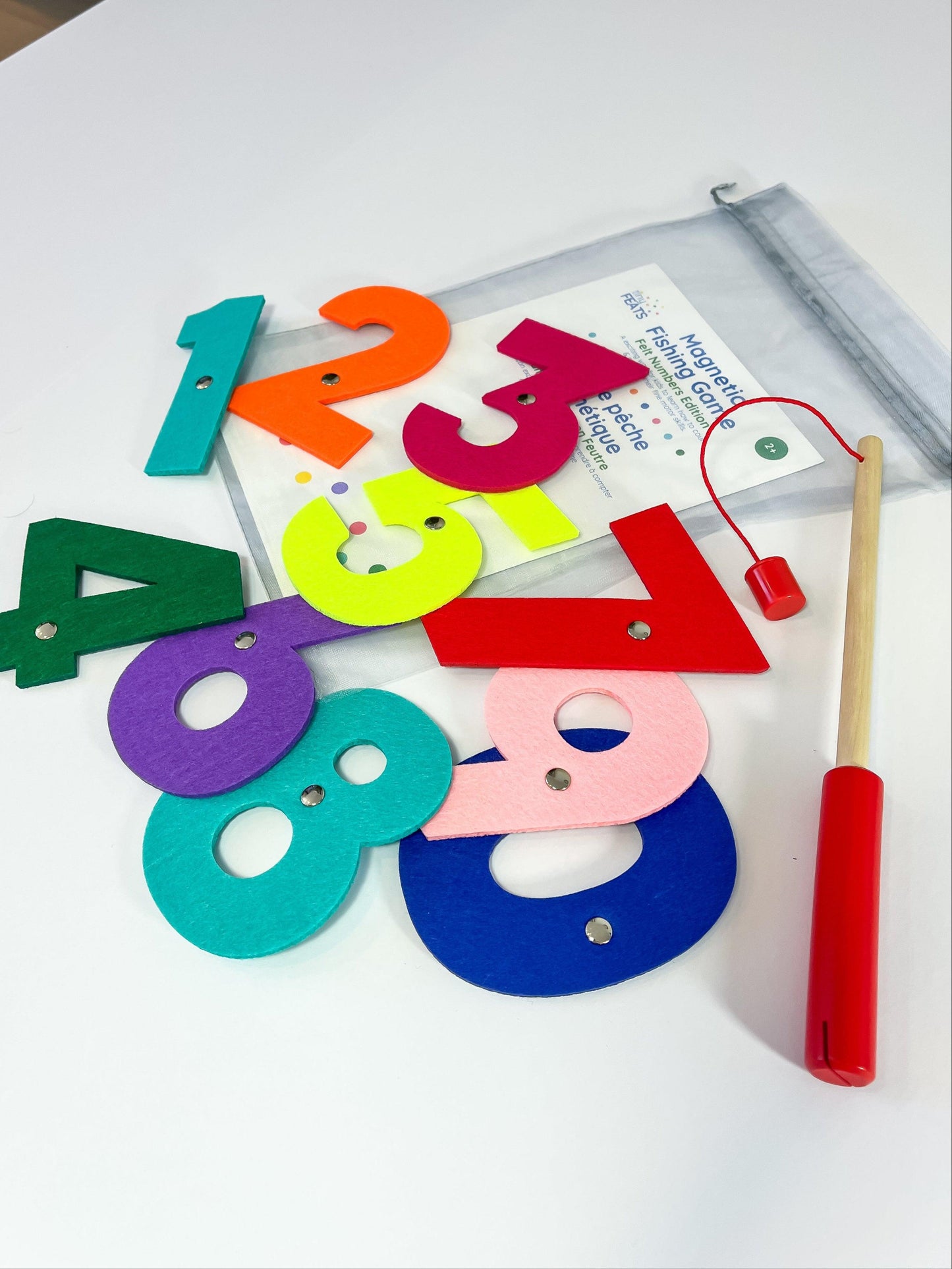 Felt numbers fishing game