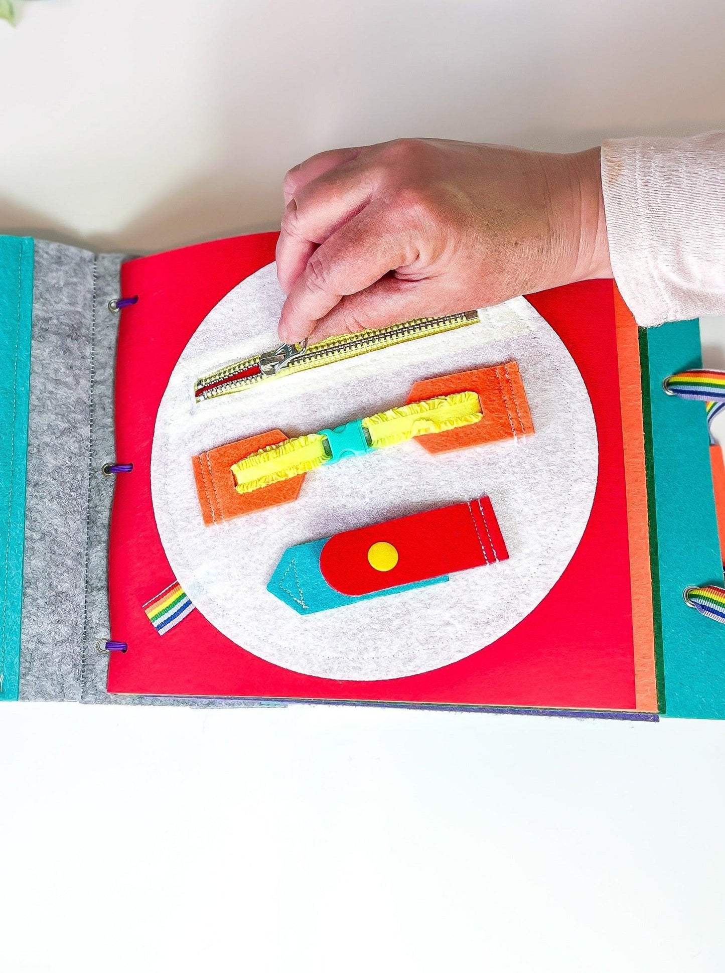 Montessori Dressing