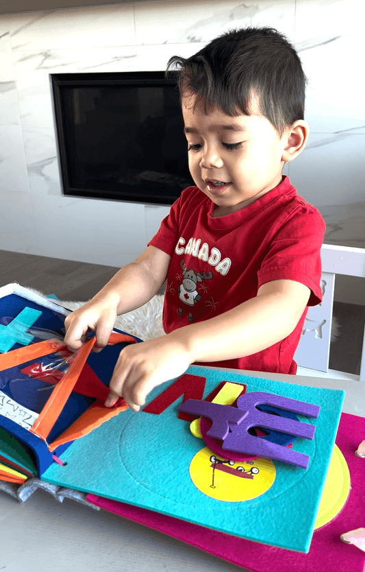 Name + Pocket Quiet Book Page - tinyfeats