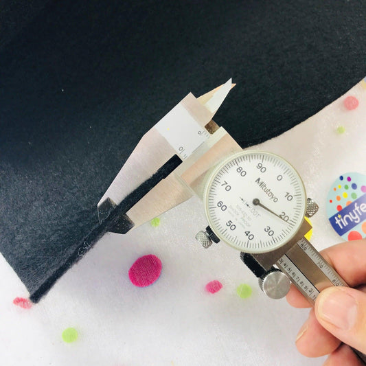 3mm Thick Felt by the Yard - Solid Black Mid Weight Polyester Felt - tinyfeats