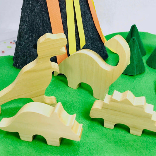 Wood Dinosaur - tinyfeats