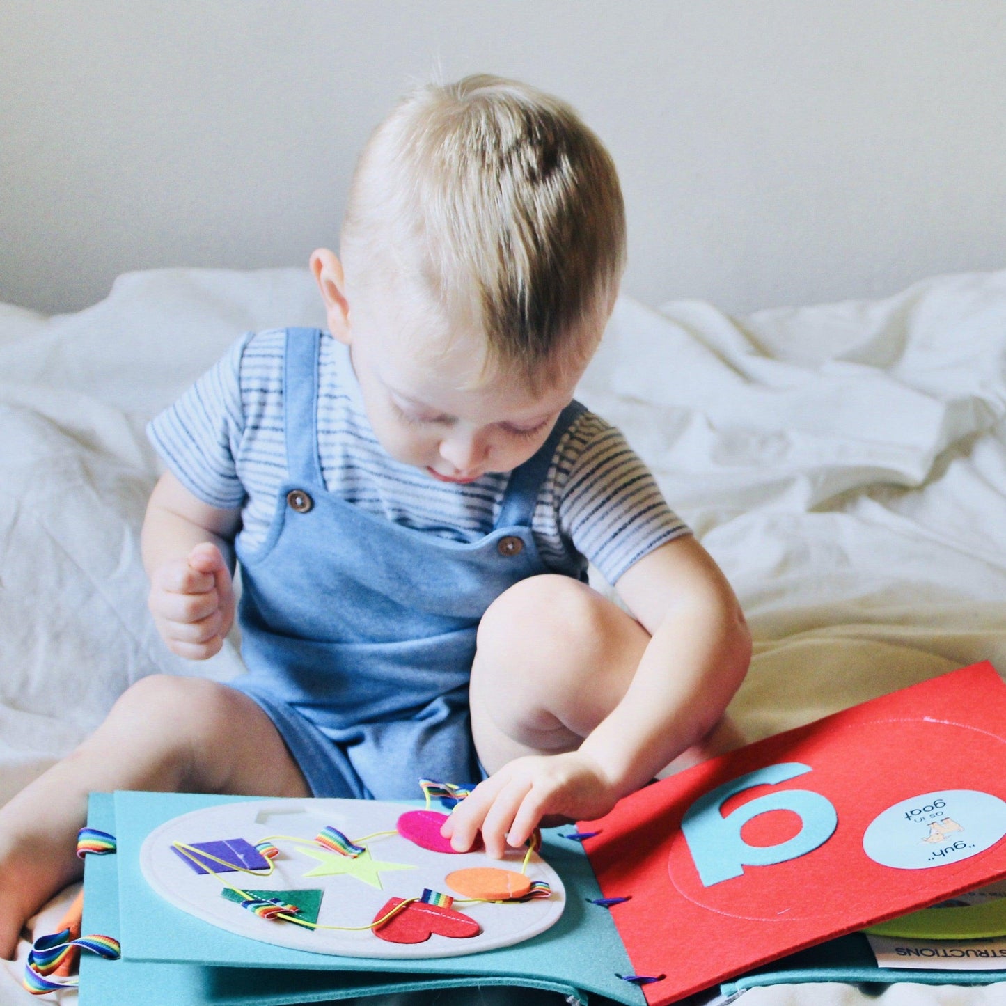Shapes Puzzle Felt Quiet Book Page - tinyfeats