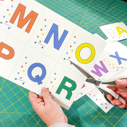 CAPITAL Alphabet Flash Cards - tinyfeats