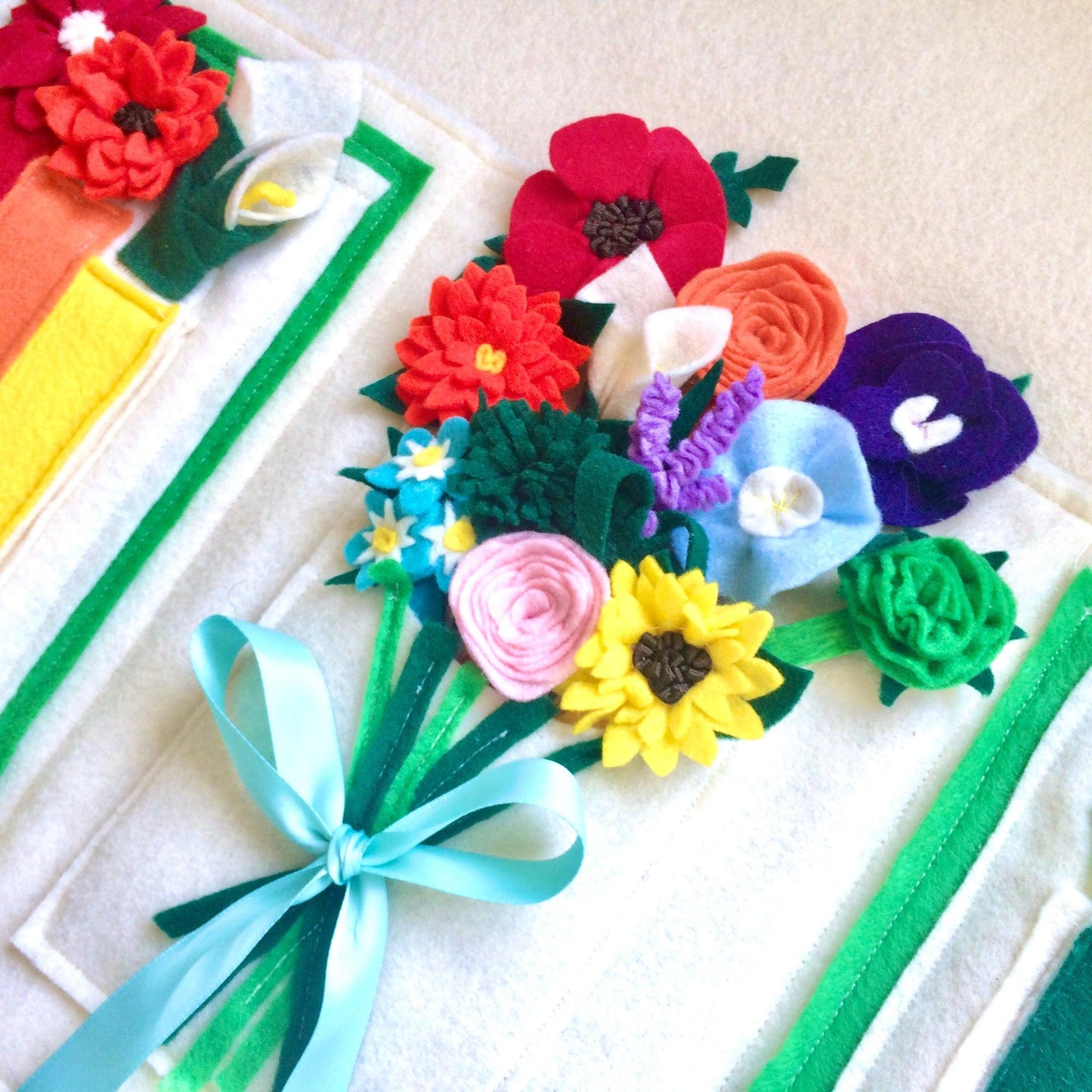 ePattern Flower Arranging Quiet Book - tinyfeats